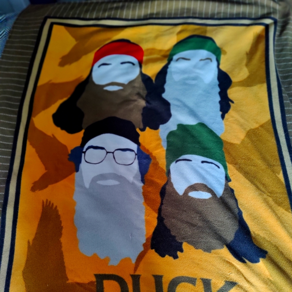 Duck Dynasty blanket